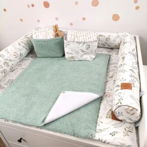 Wickelauflage mit wasserdichte abknöpfbare Auflage mit Druckknöpfen Floral Salbei Mint Frottee