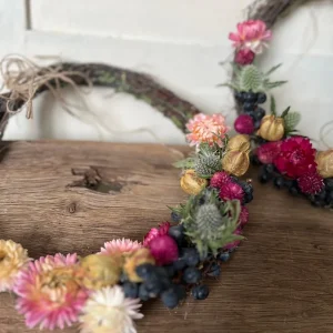 Trockenblumenkranz 21 cm – Handgefertigter Boho Wandkranz – Natürliche Tischdeko – Unikat & Handarbeit – Geschenkidee