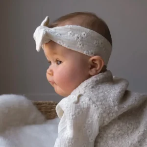 Teddy Gilet | Ecru | Broderie pofmouwtjes